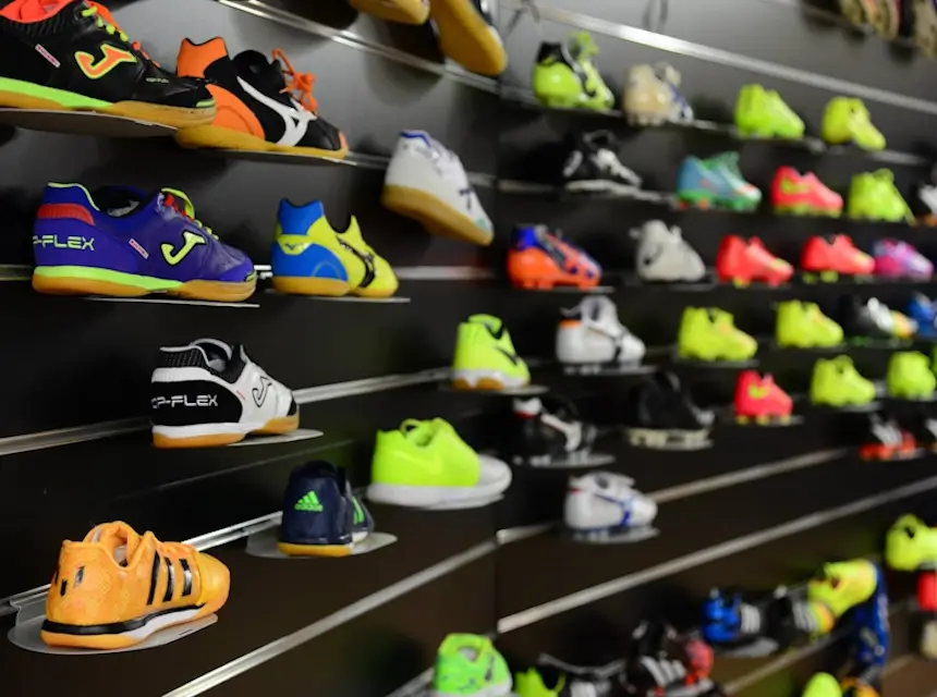 Scarpe - Otim Sport, Negozio di Articoli Sportivi